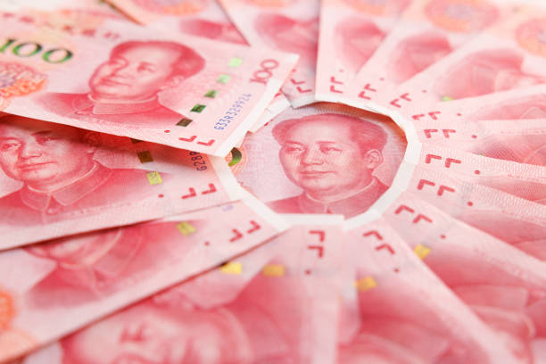Gambar Rmb 1.700+ 100 Yuan Note Foto Foto Stok, Potret, & Gambar Bebas Royalti ...