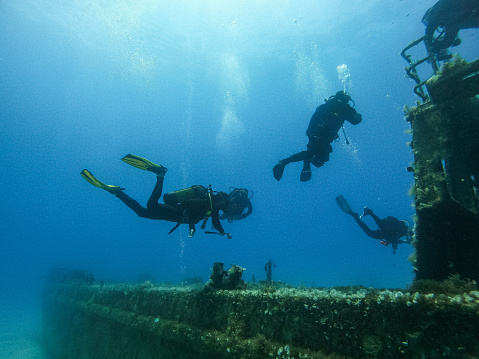 SCUBA diving off of Oahu. Wreck diving adventures with Oahu Diving, your wreck dive specialist.