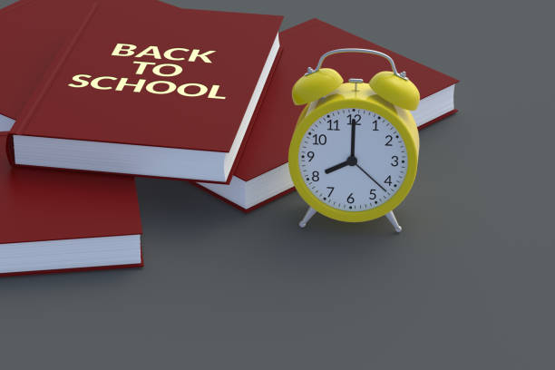 wort zurück zur schule auf buch in der nähe des weckers. bildungskonzept. leerzeichen kopieren. 3d-rendering - back to school equipment capital letter clock stock-fotos und bilder