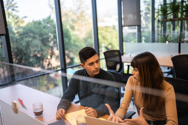 istock Businesspeople working in the office 1405263168