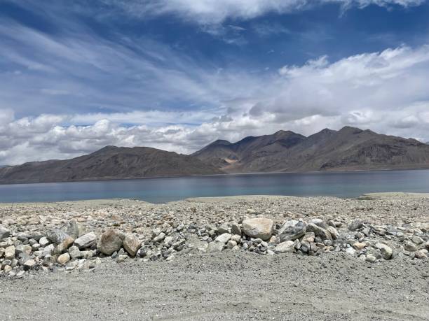 istock Pangong tso lake background 1405264769