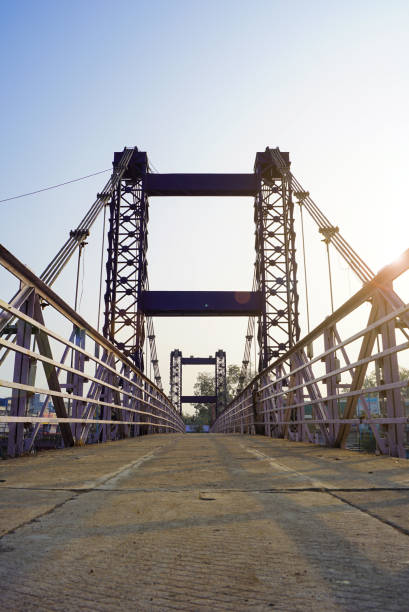 ананд мохан матхур джула пул, индор, мадхья-прадеш, индия. - gold gate bridge san francisco county стоковые фото и изображения