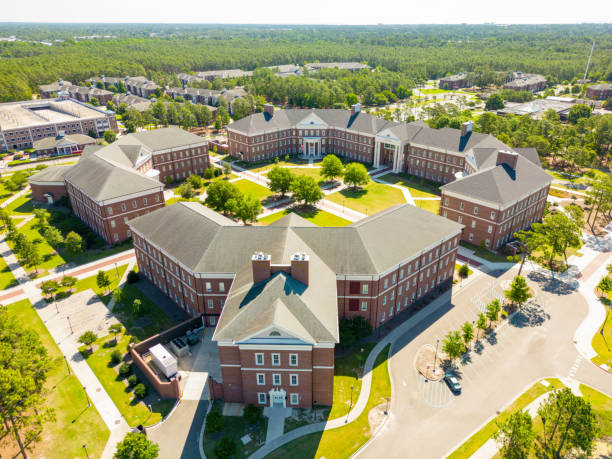 Aerial drone photo University of North Carolina At Wilmington Wilmington, NC, USA - June 19, 2022: Aerial drone photo University of North Carolina At Wilmington university of north carolina stock pictures, royalty-free photos & images