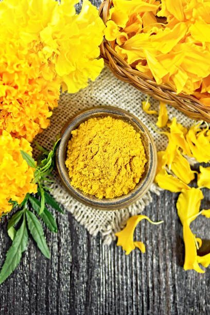 istock Saffron imerta in bowl with petals on dark board top 1405313861
