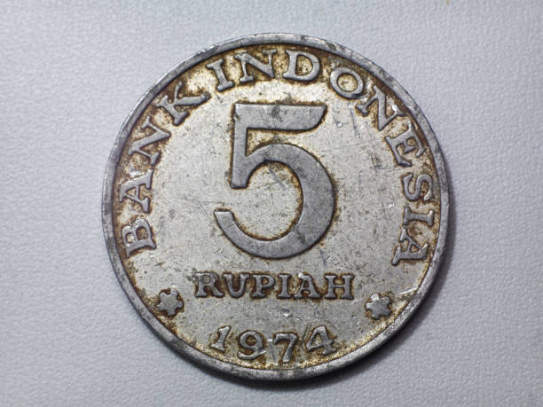 istock Indonesia Coin 5 rupiah 1405343477