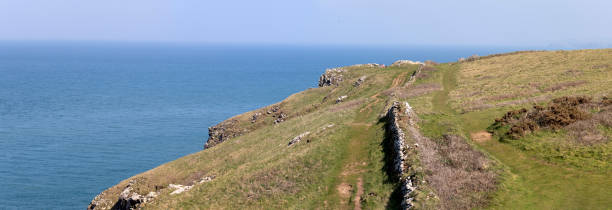 istock Coastal Footpath near Padstow 1405394333