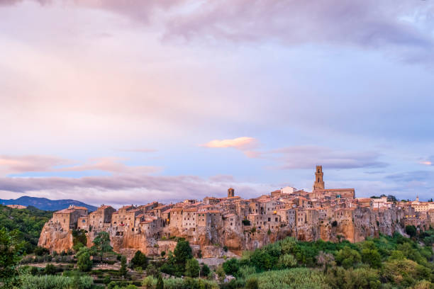 istock Skyline of Pitigliano - Tuscany 1405395890