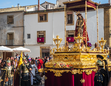 Ubeda; Jaen, Spain. 0414/2022.   The throne of Jesus Christ parading through the streets of Ubeda during the celebration of Holy Week.