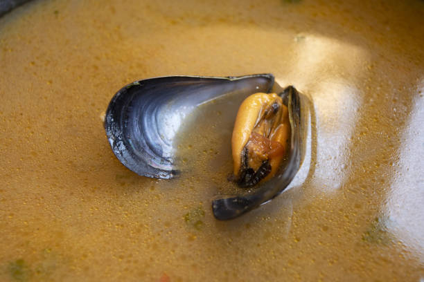 mussel in a fish broth
