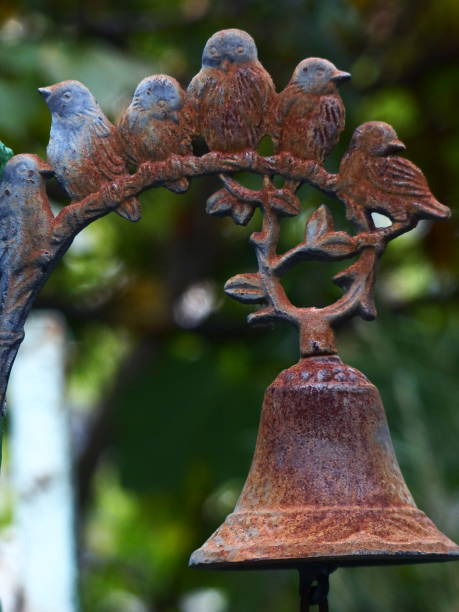 istock The bird bell, Villa Godin, 20th arrondissement, Paris 1405445327