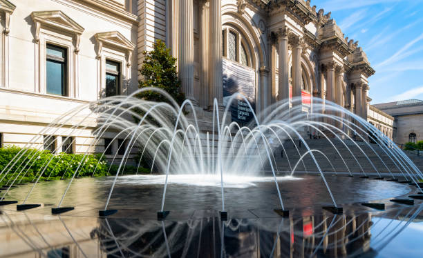 Fountains in the Morning.   David H. Koch Plaza, Metropolitan Museum of Art, New York, USA stock photo