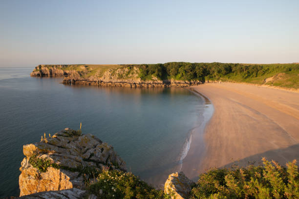 istock Barafundle Bay, Pembrokeshire, Wales 1405595739