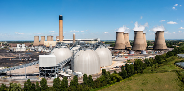 Cooling towers at a coal fueled power station, Ratcliffe-On-Soar, Nottingham, England, U.K.