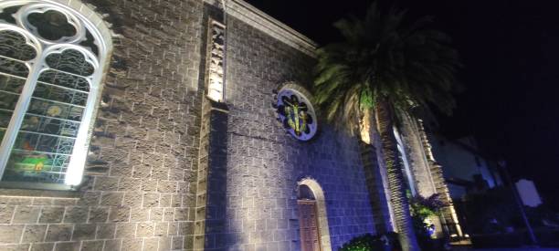 istock Side of the church 1405658328