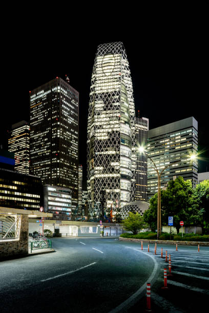 istock Unmanned night view of Shinjuku west exit and shining buildings 1405723352