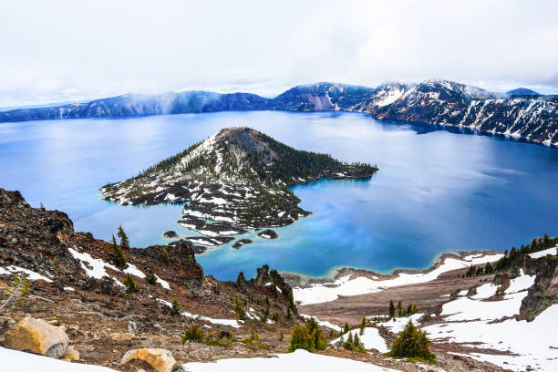 istock Crater Lake in the Fog 1405749336