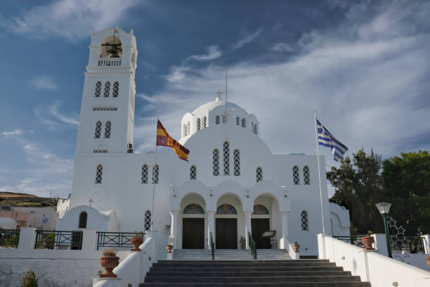istock Churches of Santorini 1405759765