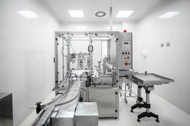 istock Drug manufacturing machine seen in a white laboratory 1405789618