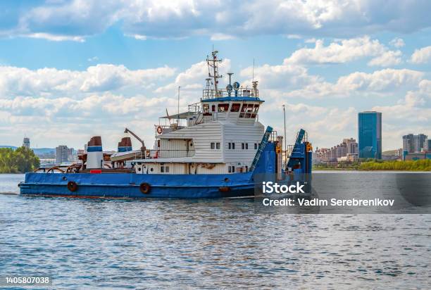 River Tug Boat Is Moving Along The Water Stock Photo - Download Image Now - Barge, Cargo Container, Color Image