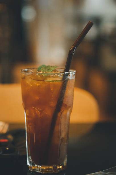 istock Ice lemon tea with mint leaves 1405808898