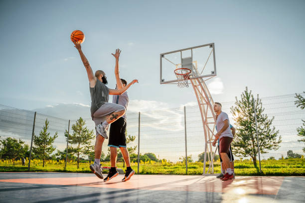 istock Basketball game with friends 1405846833