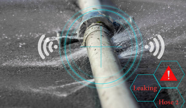 water leak sensor alert , smart water sensor can automatically shut off a solenoid valve. - automatically imagens e fotografias de stock