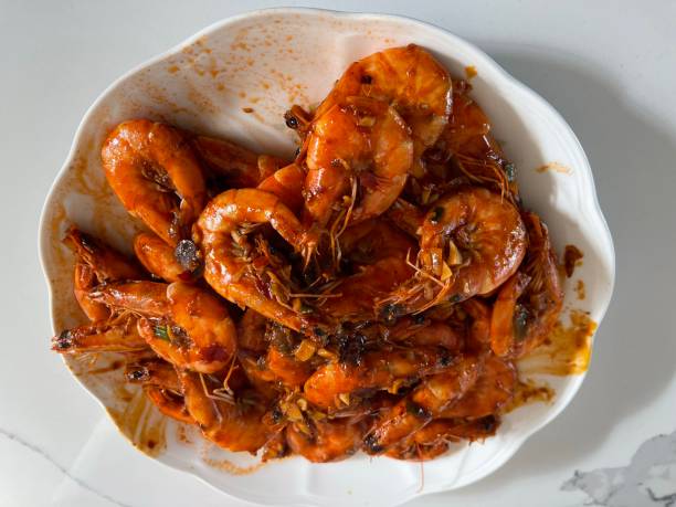 istock Baked Prawns in Oil 1405941925