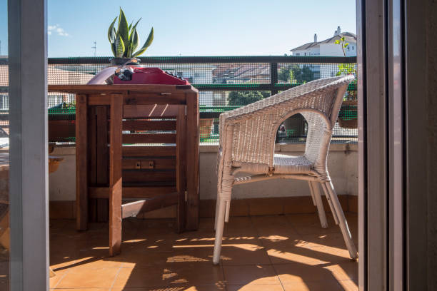 istock Urban home terrace with 1970s typewriter 1405952933