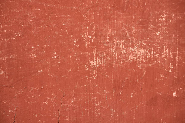rot verputzte rostige betonwand - orange wall textured paint stock-fotos und bilder