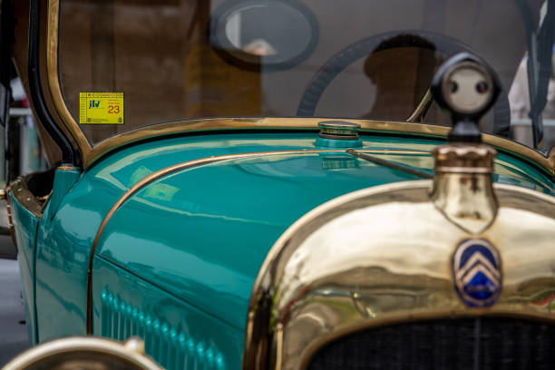 Vintage car with the 2023 ITV sticker Barcelona, Spain - March 19, 2022: Old car with the ITV 2023 sticker on the windshield, exhibition of cars participating in the Rally Barcelona - Sitges of vintage cars in Barcelona itv photos stock pictures, royalty-free photos & images