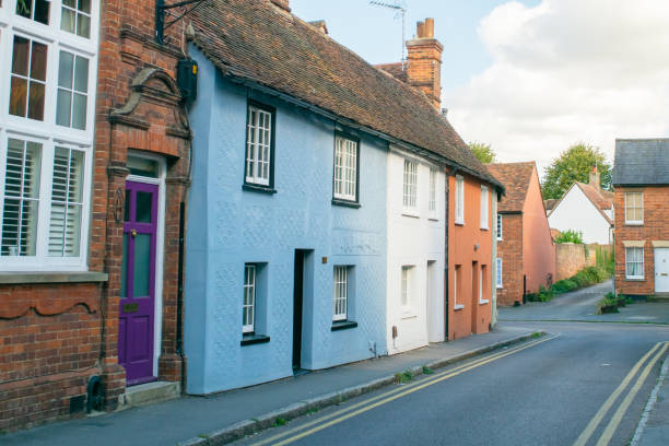 istock Old blue cottage house at Saffron Walden, England 1405993065