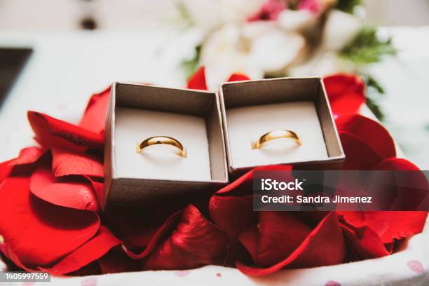 Wedding Rings Stock Photo - Download Image Now - Anniversary, Celebration, Celebration Event