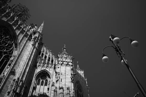 istock Dome of Milan 1406011411