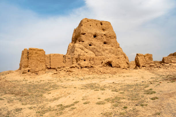 istock Ancient beacon towers. It's in northwest China. 1406135128