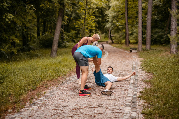 istock Young Man Injuring His Leg During The Marathon 1406172113
