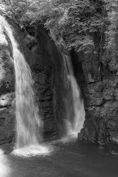 istock Molise, the waterfalls of Carpinone 1406367228