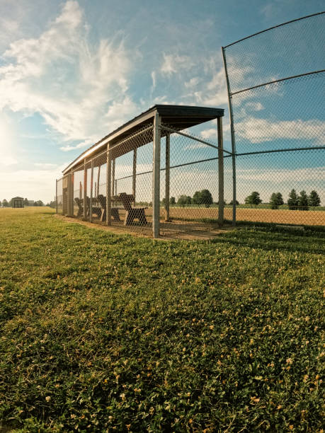 empty baseball field - field baseball grass sky imagens e fotografias de stock