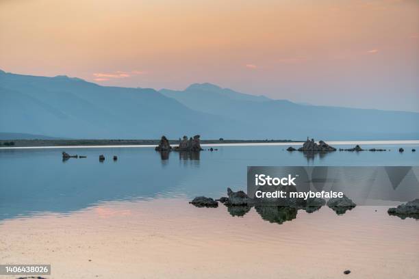 Tufa In Mono Lake Stock Photo - Download Image Now - Californian Sierra Nevada, Landscape - Scenery, Beach