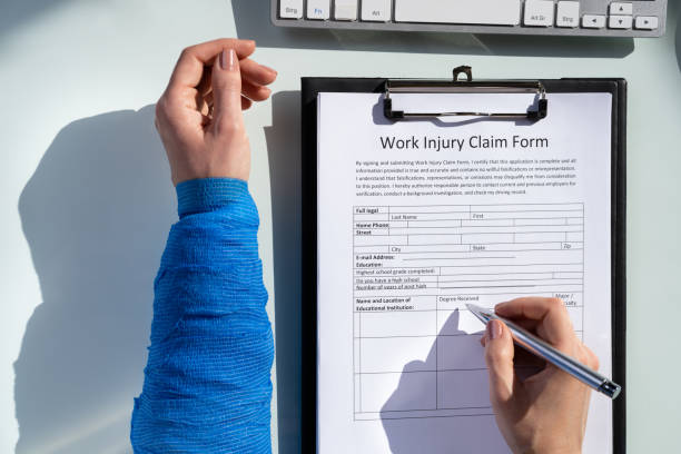 istock Worker Filling Social Security Benefits 1406459630