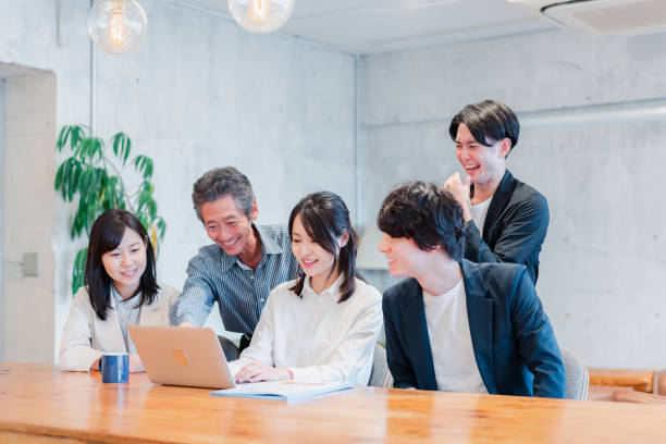 istock A businessperson having a meeting with a smile 1406468444