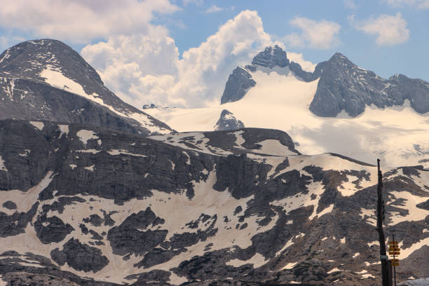 View from the Krippenstein in May 2022