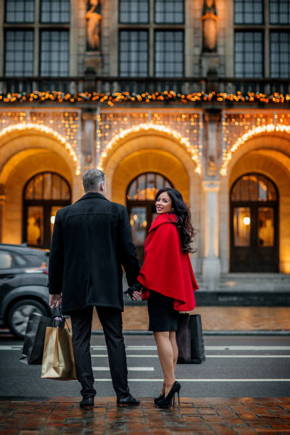 istock A beautiful middle aged couple on a luxury date in Rotterdam 1406471213