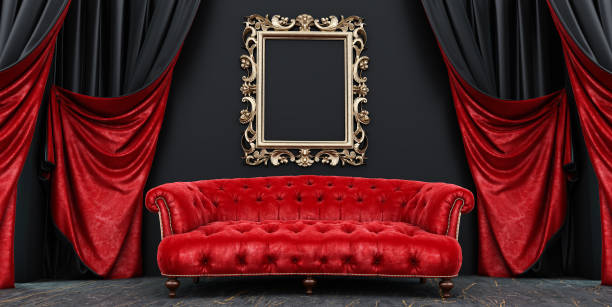 vintage luksusowy fotel i rama w pokoju, pusta rama nad sofą w czarnym wnętrzu ściennym z czarno-czerwonymi zasłonami. - vip room zdjęcia i obrazy z banku zdjęć