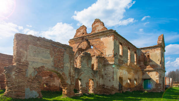 istock Elements of architecture of buildings, ancient arches, columns, windows and apertures. 1406507337