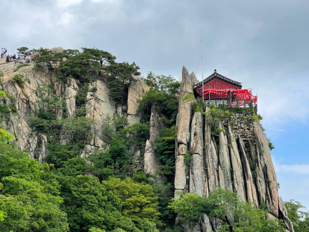 istock Summer Hiking in Seoul 1406612291