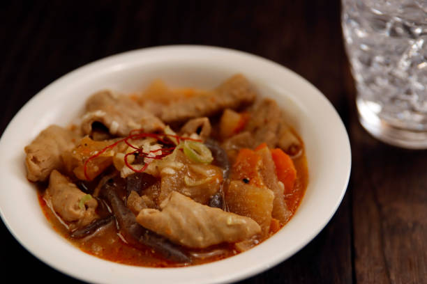 istock Japanese cuisine motsuni with internal organs simmered on the table 1406618715