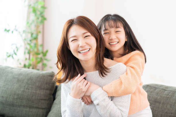 istock asian mother and daughter 1406620087