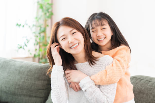 istock asian mother and daughter 1406620192