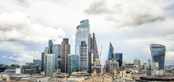 istock Panoramic City of London view 1406750223