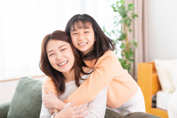 istock asian mother and daughter 1406823003